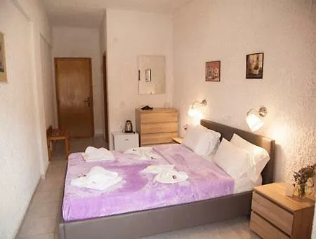 Gioma Agia Galini (Crete)